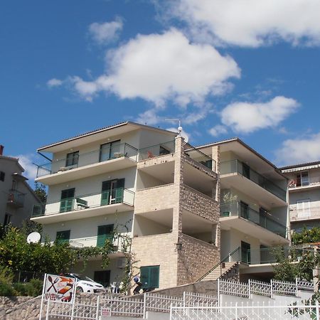 Apartment Villa Bešker Makarska Exterior foto