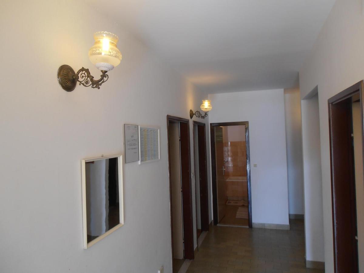 Apartment Villa Bešker Makarska Zimmer foto