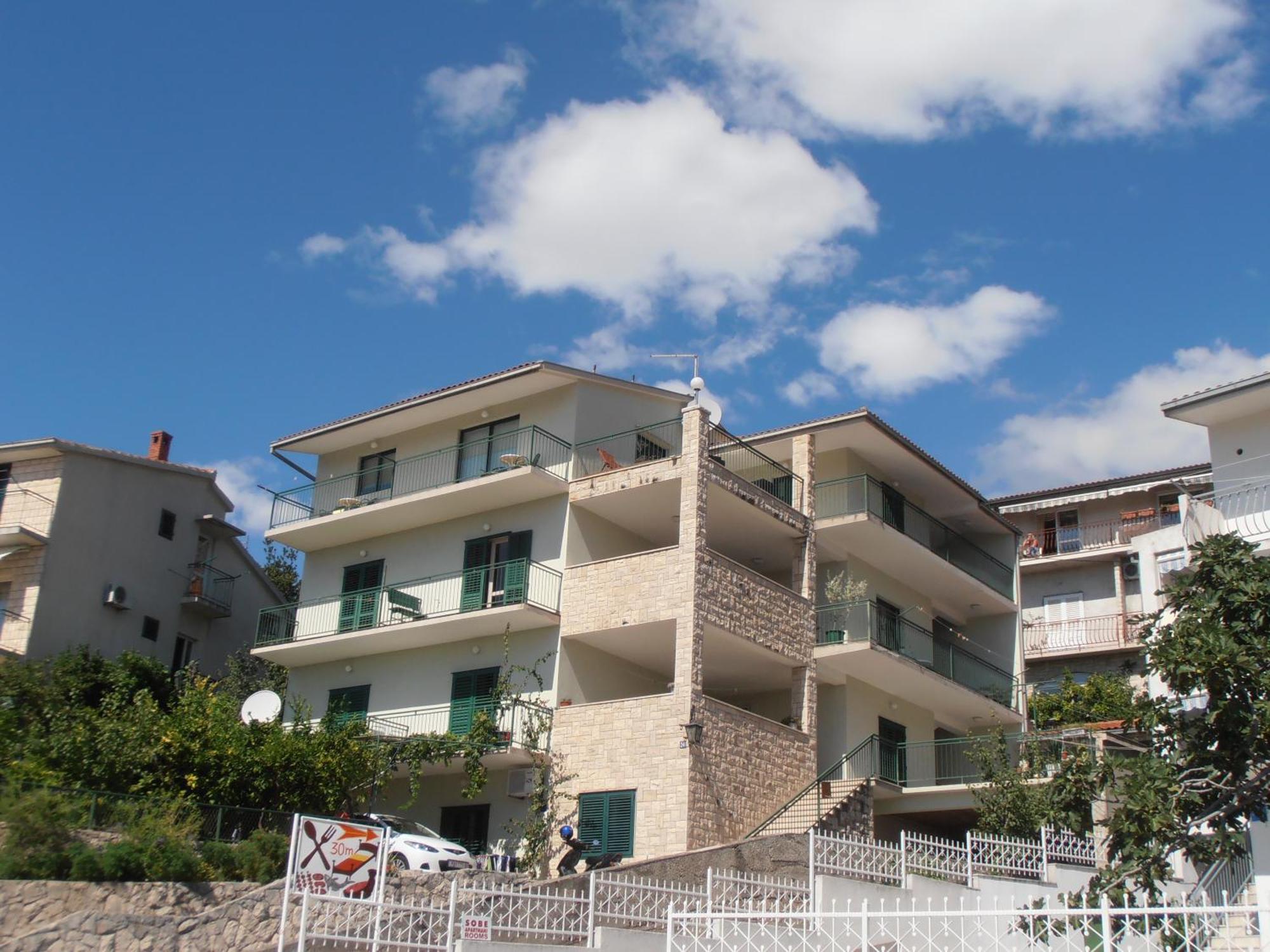 Apartment Villa Bešker Makarska Exterior foto
