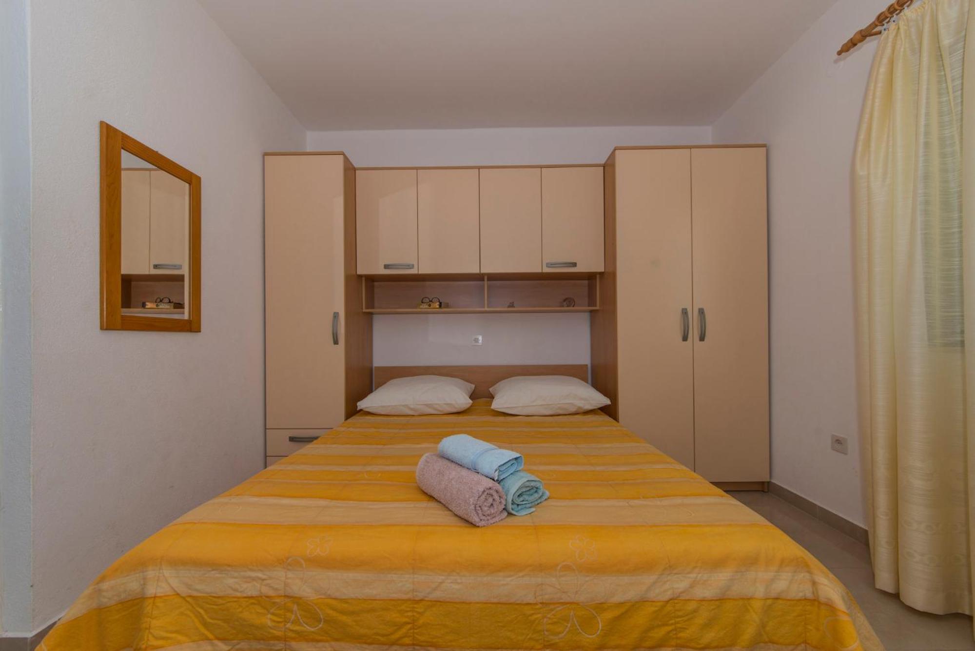 Apartment Villa Bešker Makarska Exterior foto